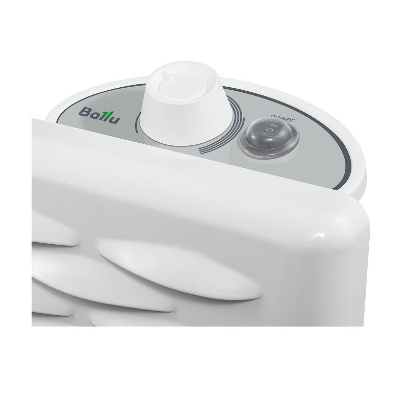 Конвекторный обогреватель Ballu, ролики/кронштейн, 1 кВт