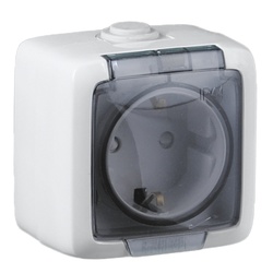 Розетка о/у Alfa РА16-211, 1 гнездо, с/з с крышкой, IP44, белая